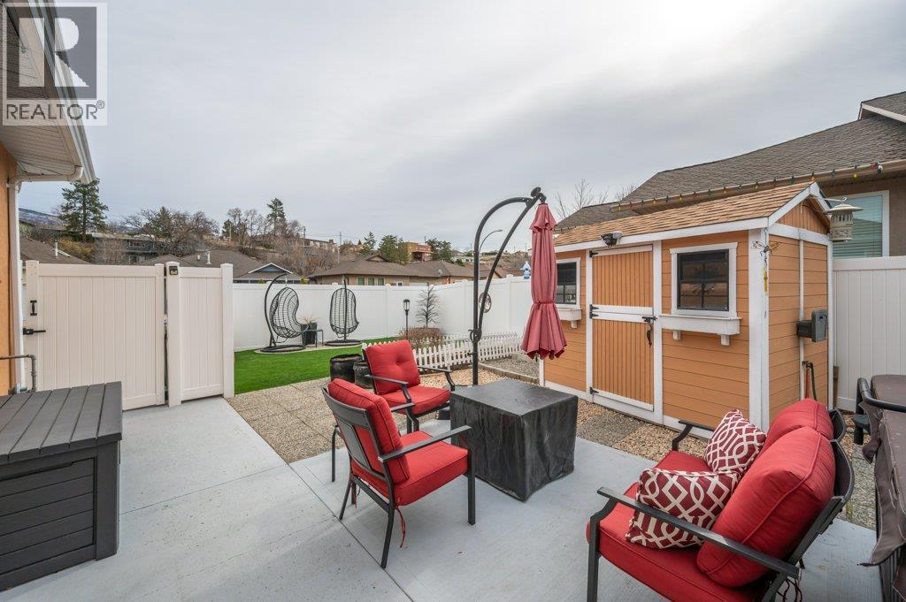 247 Willows Place, Oliver