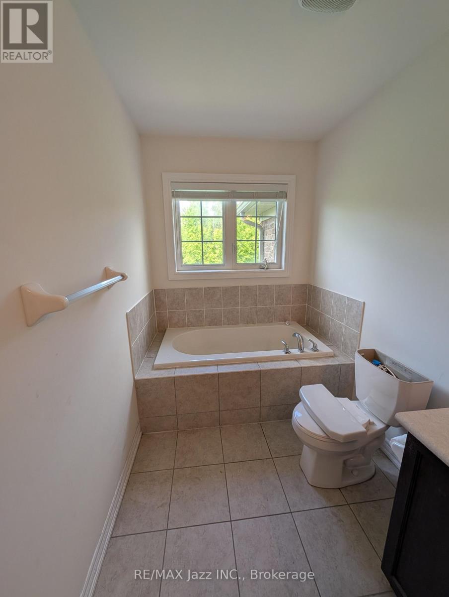 41 ALDRIDGE LANE - 18