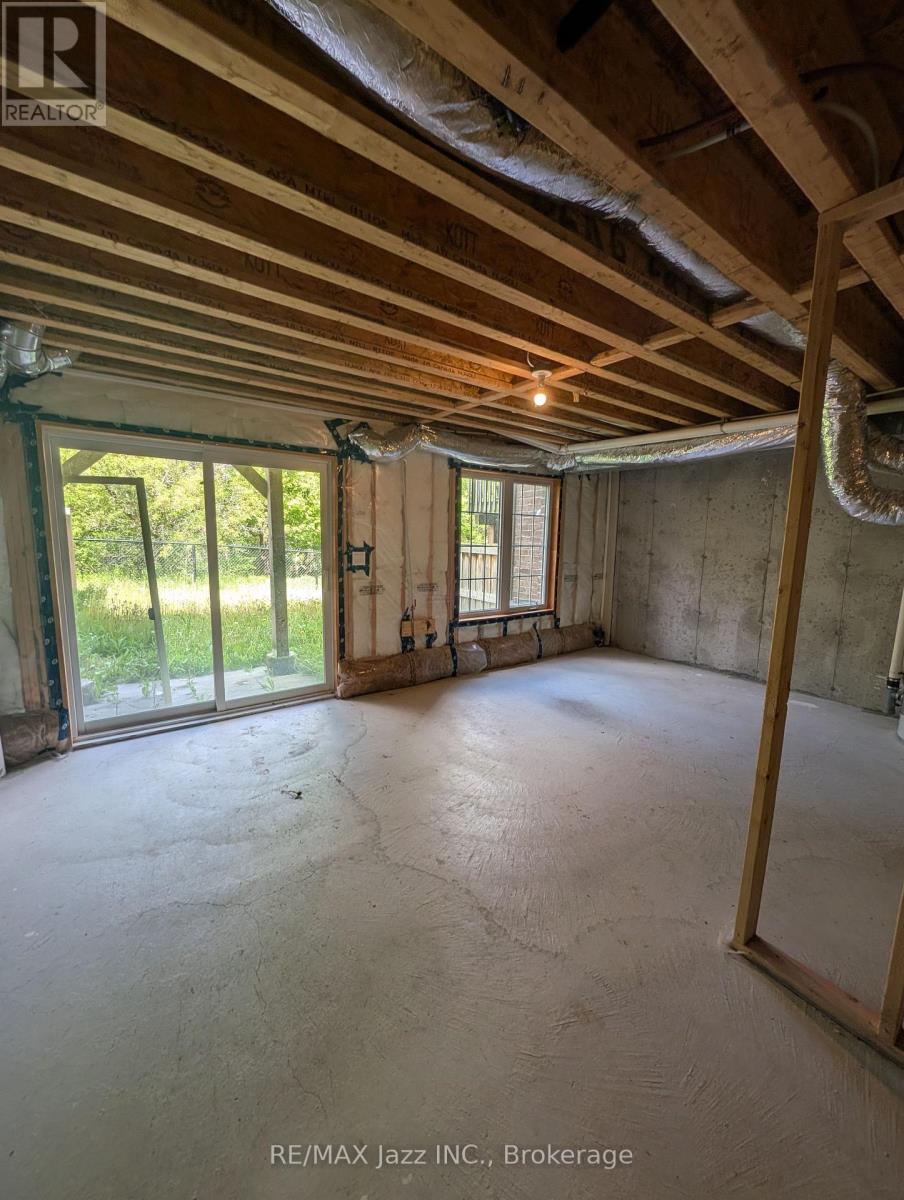 41 ALDRIDGE LANE - 24