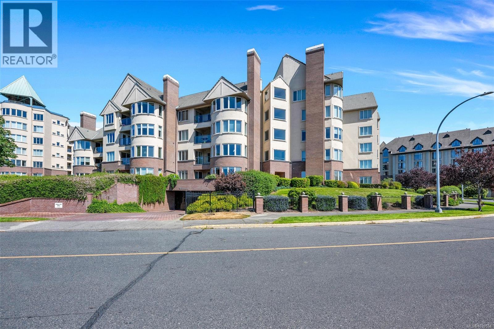 #204 50 Songhees Rd - 39
