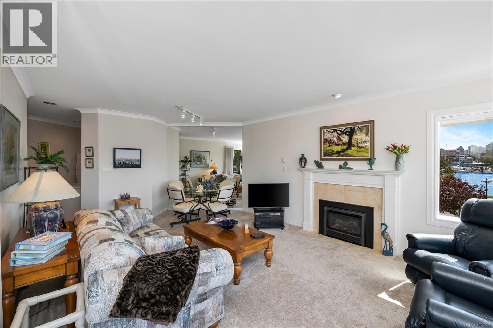 #204 50 Songhees Rd - 7