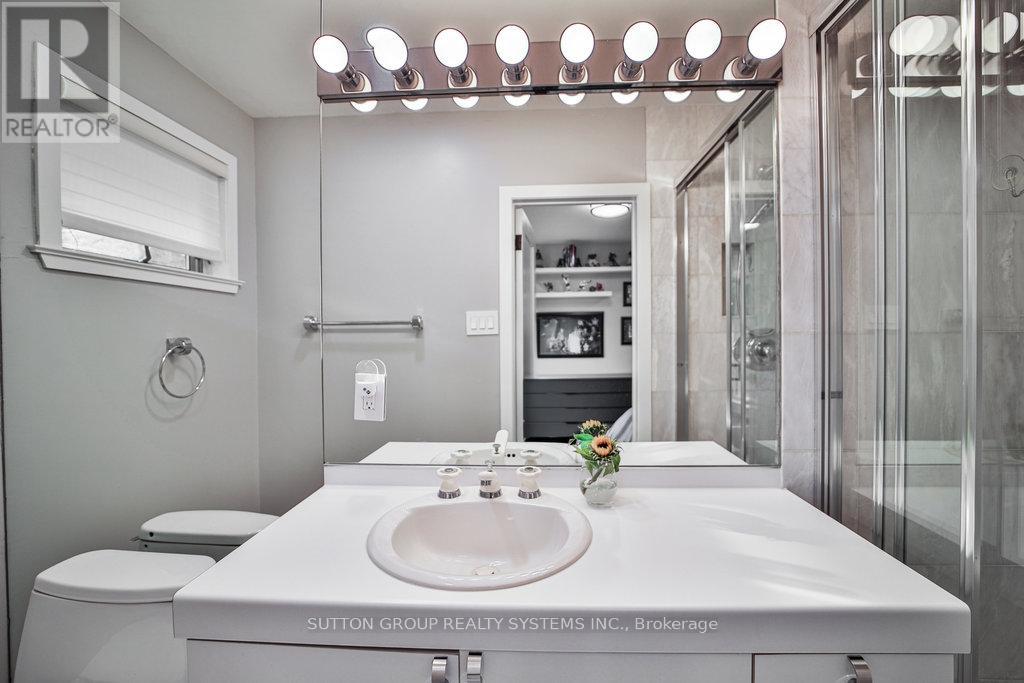 3 TWYFORD COURT - 17