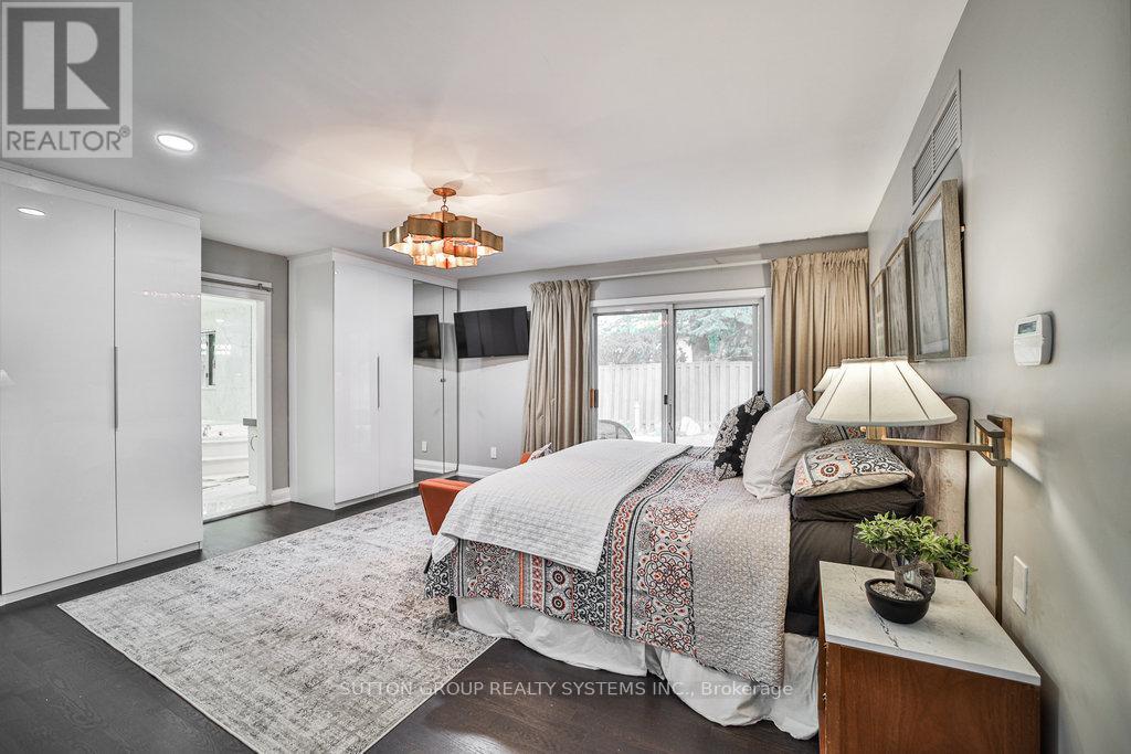 3 TWYFORD COURT - 21