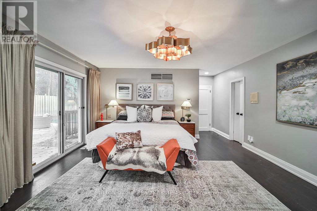 3 TWYFORD COURT - 22