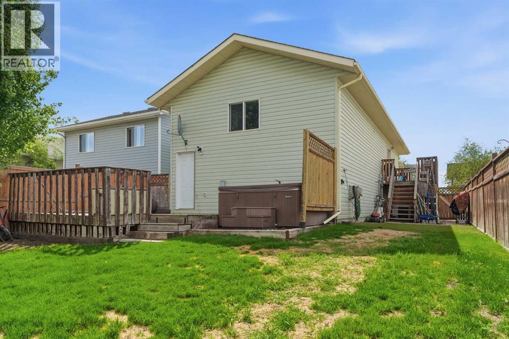 6209 90 Street - 25