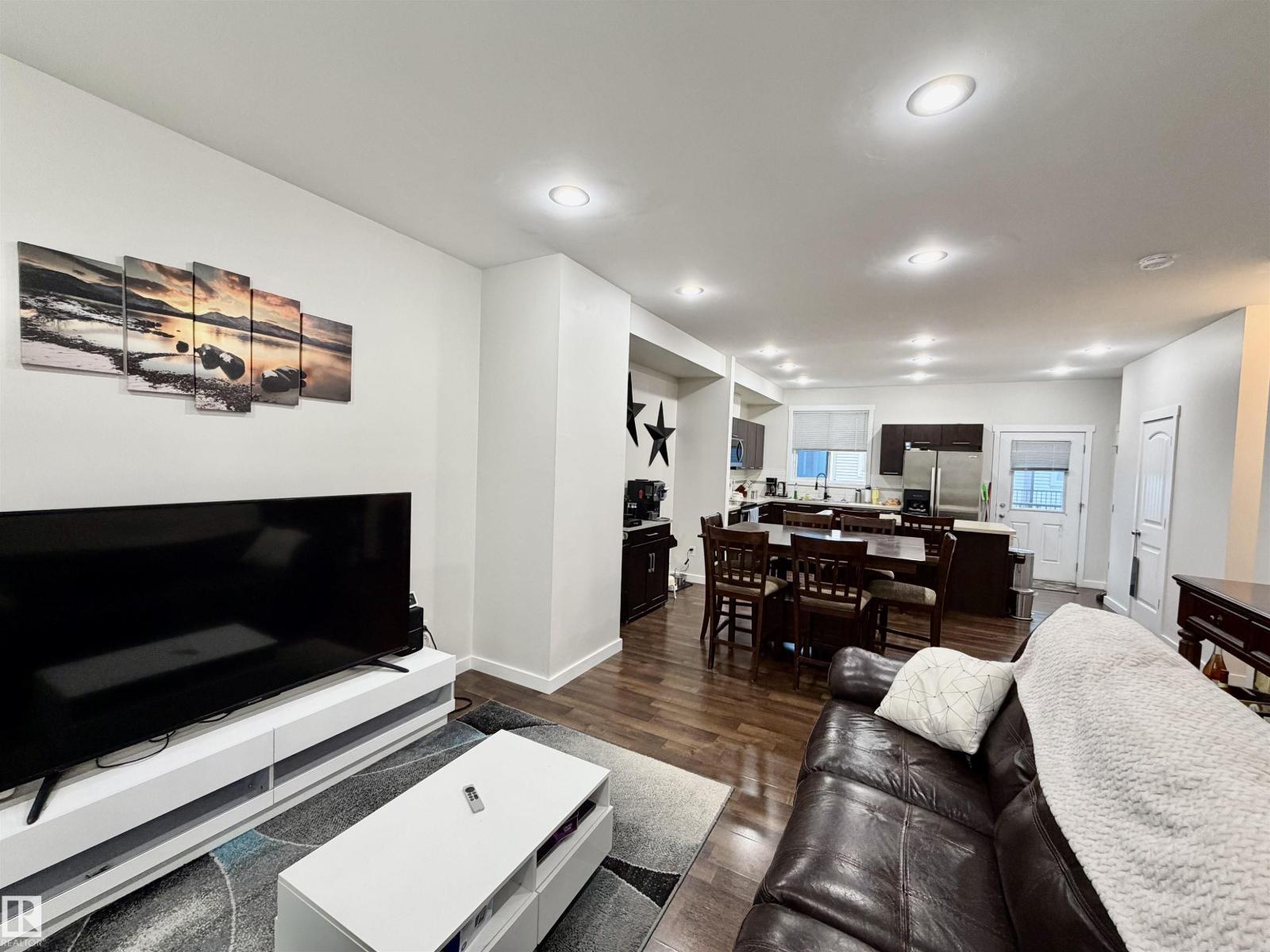 #45 6075 SCHONSEE WY NW - Image 3
