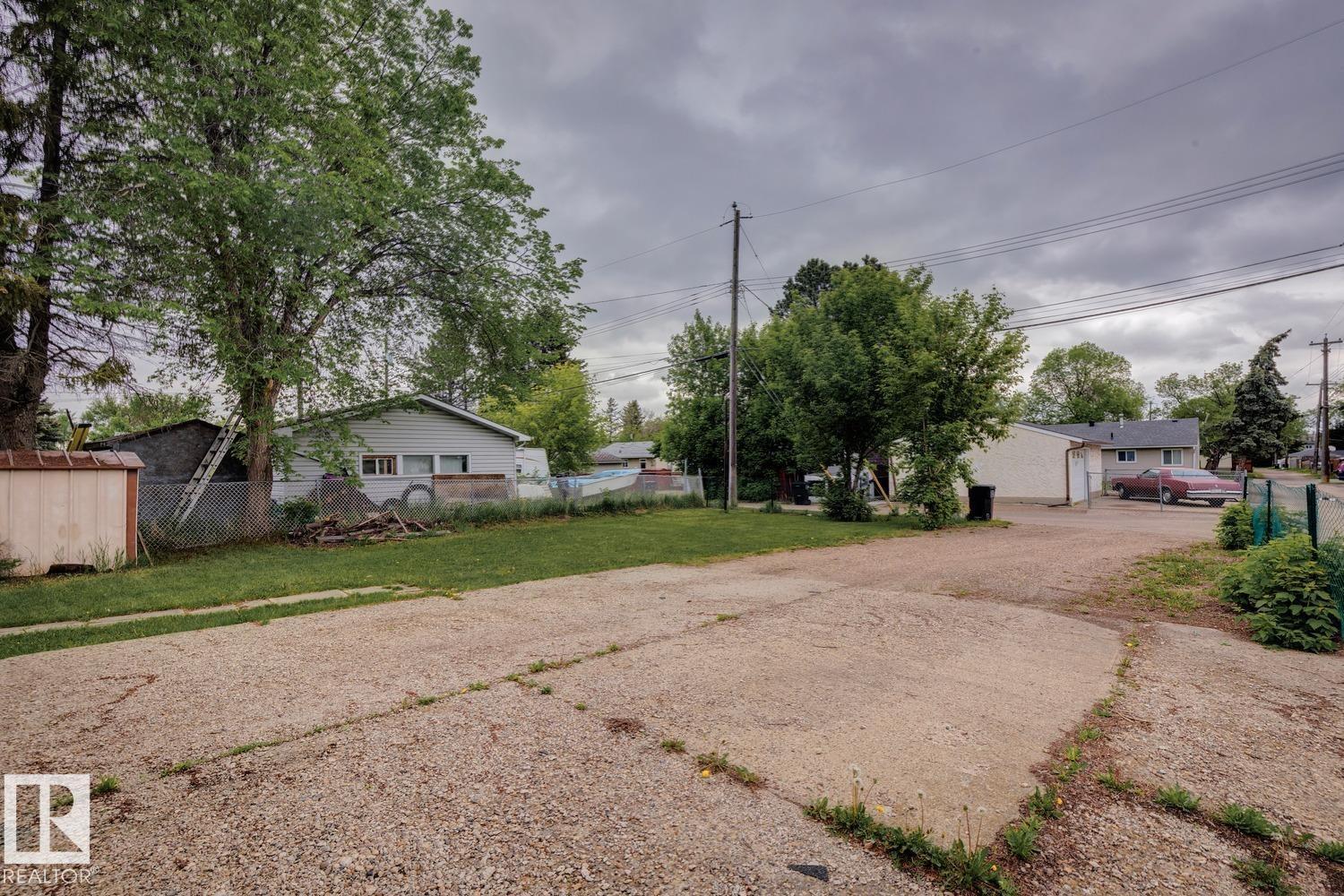13007 116 ST NW - 8
