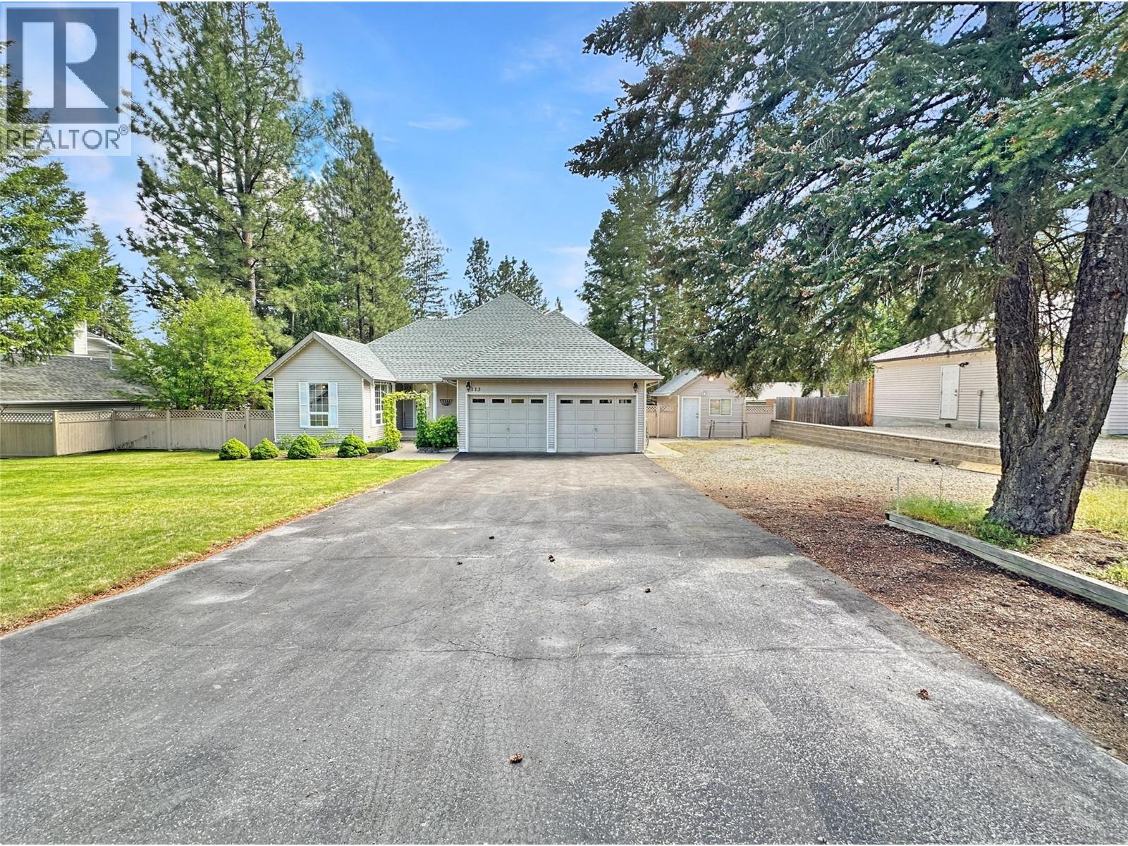 113 Deerview Crescent - 3
