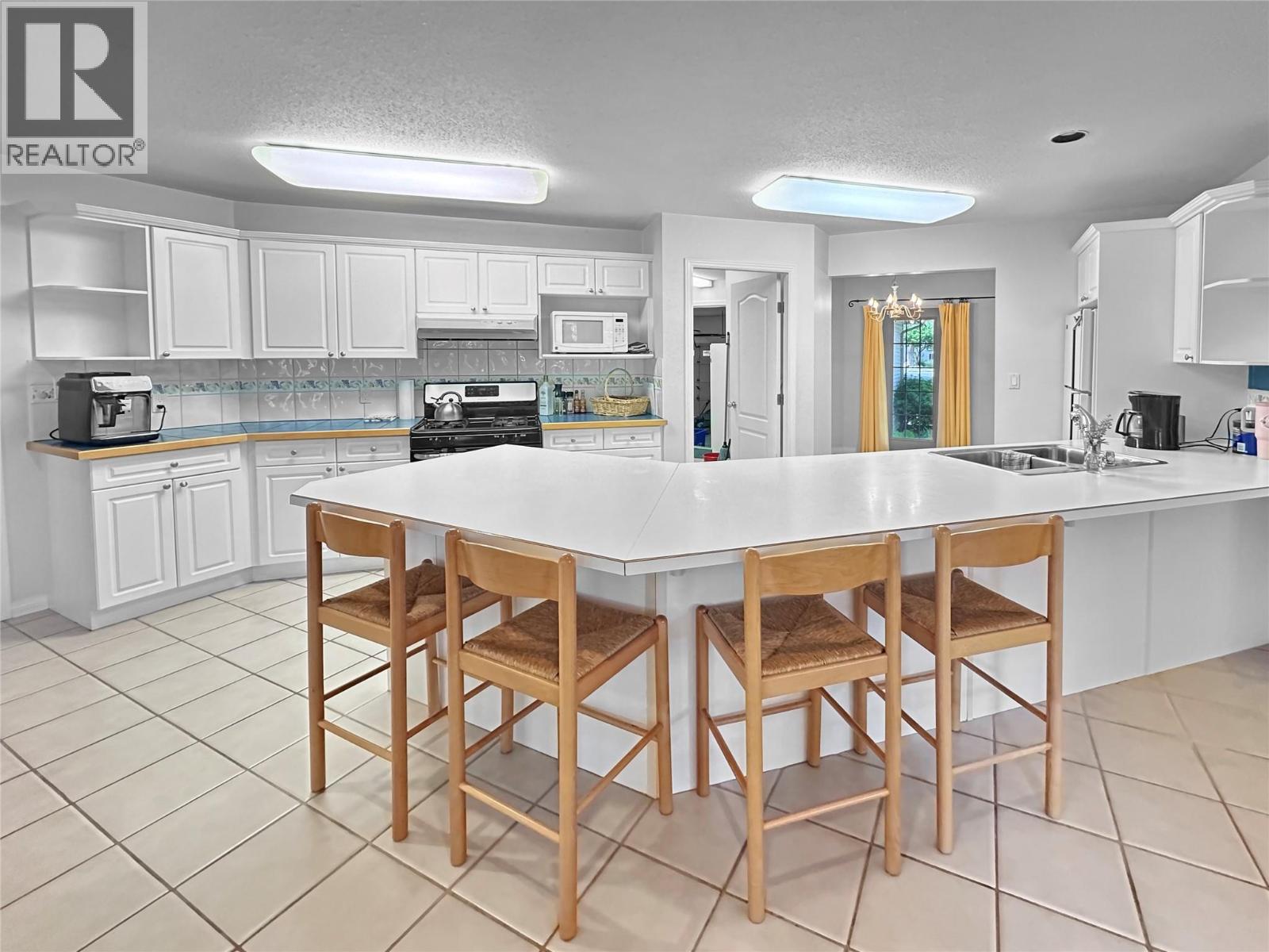 113 Deerview Crescent - 8
