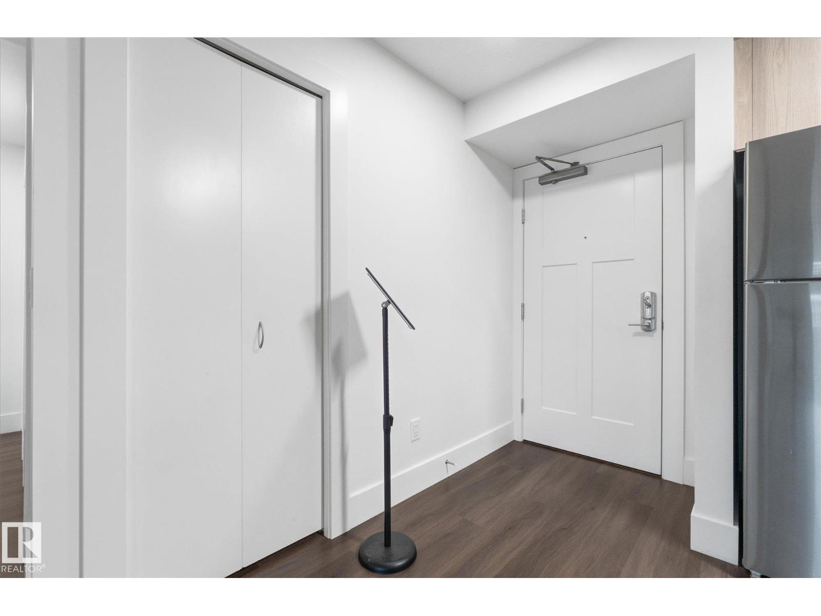 #302 9504 182 ST NW - 10