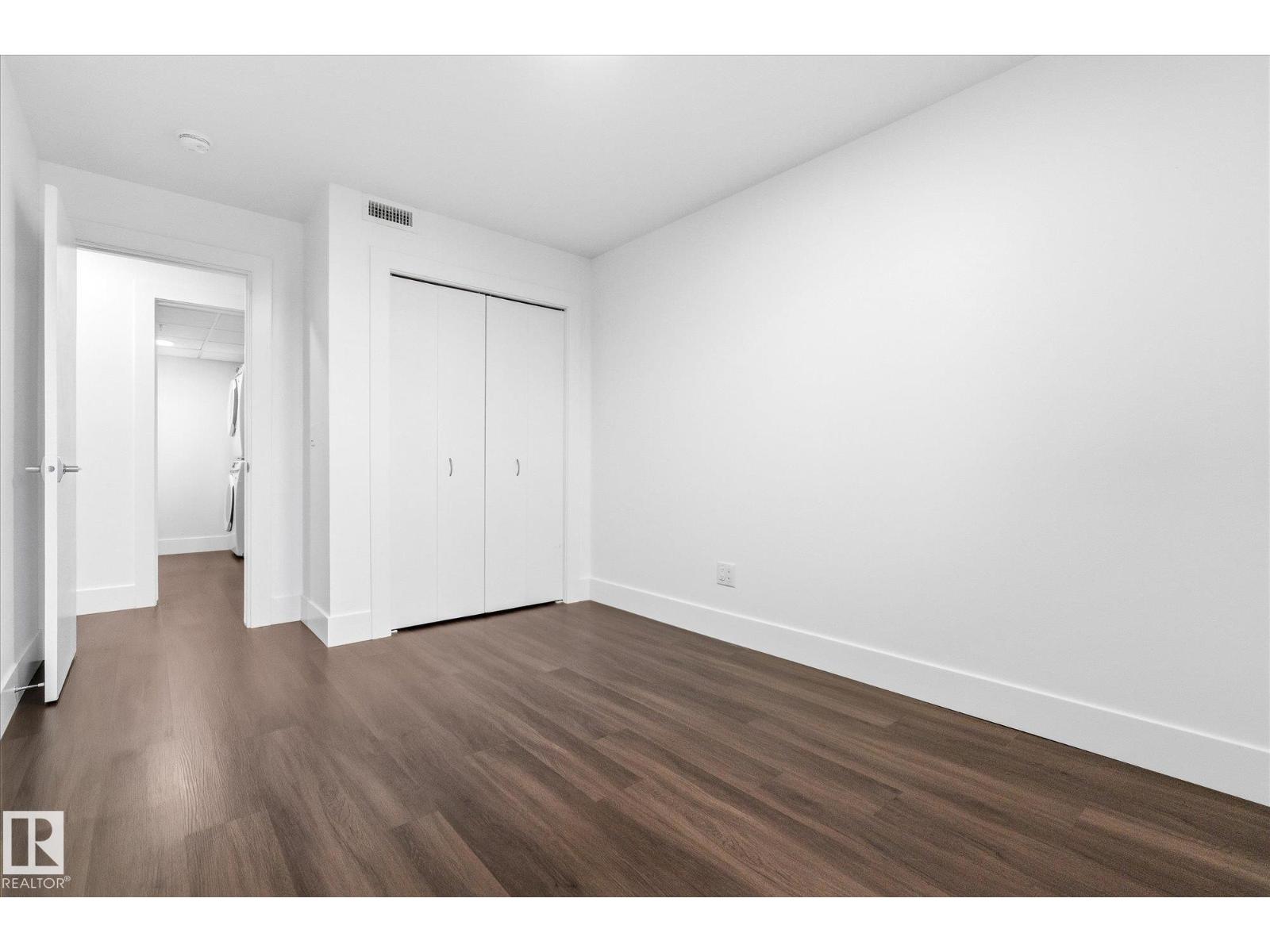 #302 9504 182 ST NW - 32