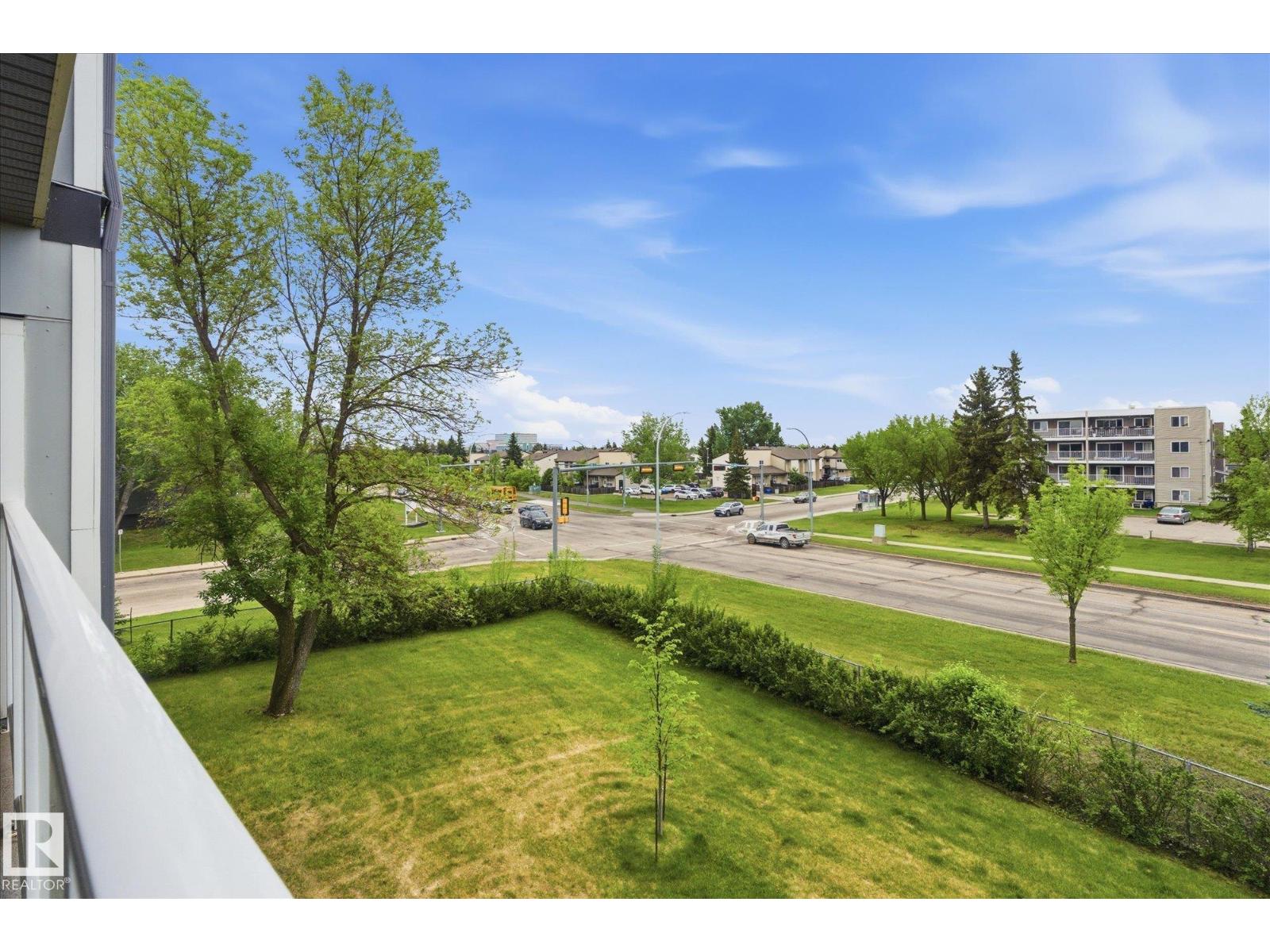 #302 9504 182 ST NW - 30