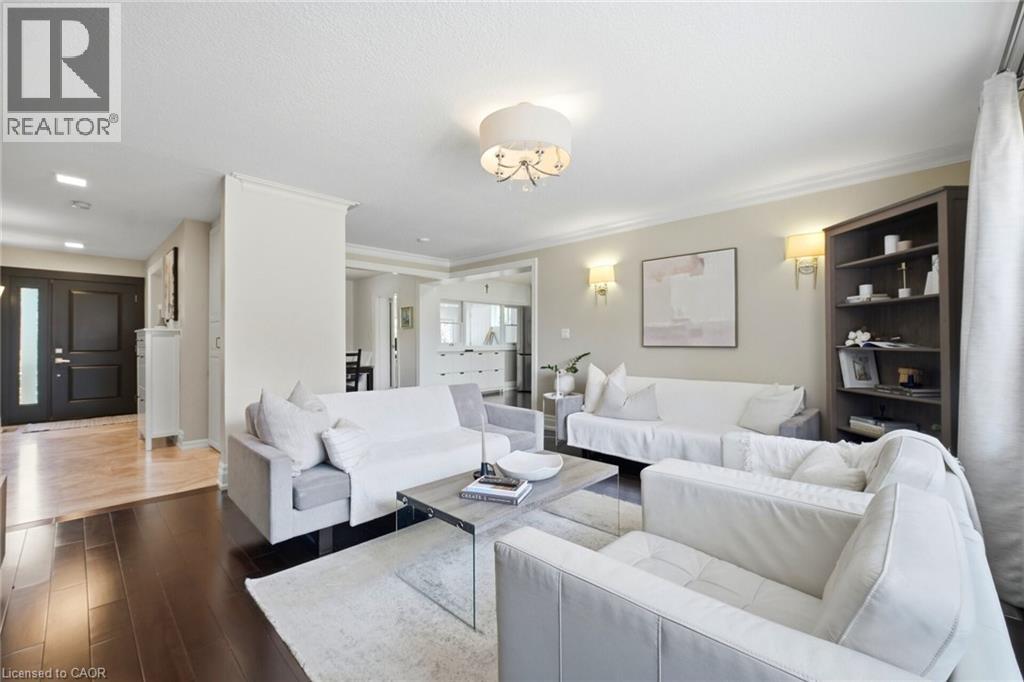 14 PLAINSMAN Road - 9