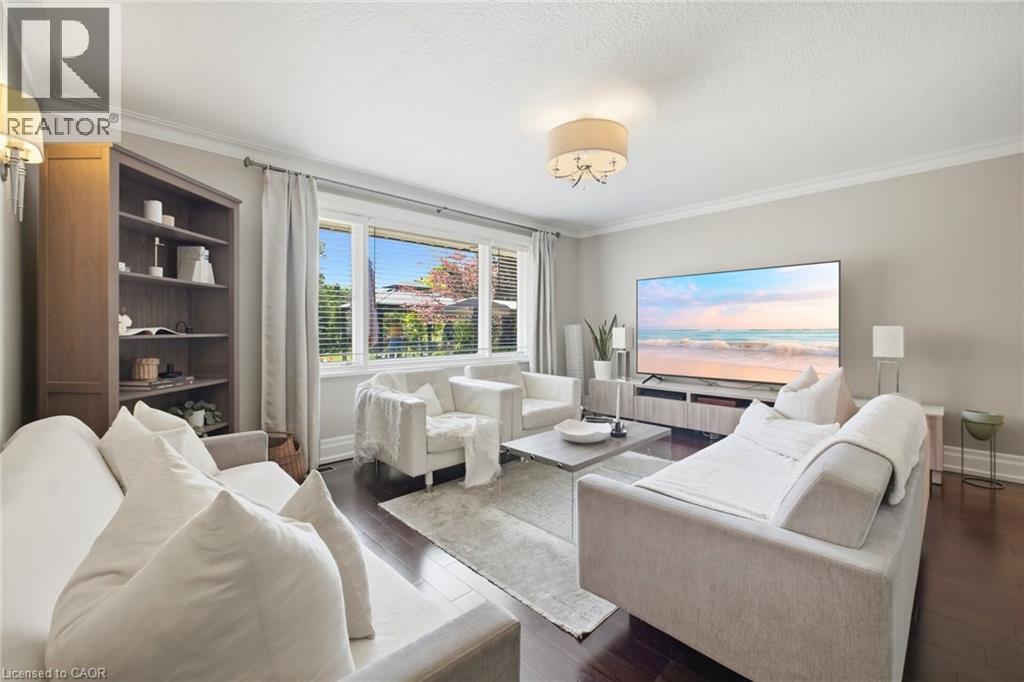 14 PLAINSMAN Road - 10
