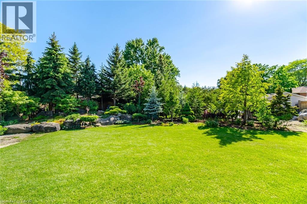 14 PLAINSMAN Road - 37