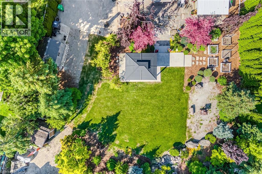 14 PLAINSMAN Road - 39