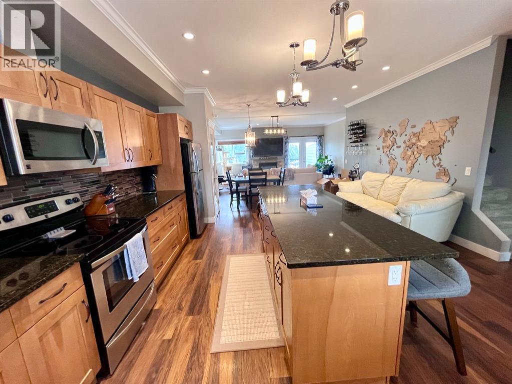 6, 214 McArdell Drive - photo 2