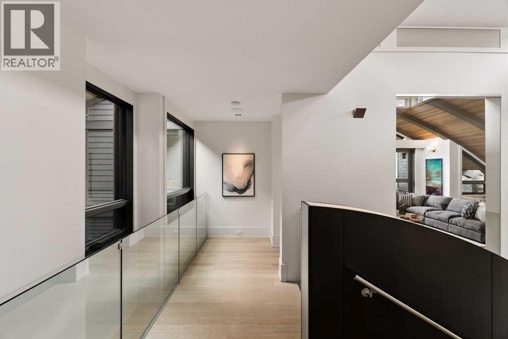 934 Rideau Road SW - 22