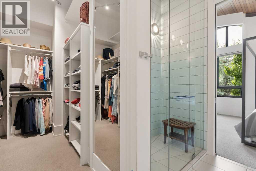 934 Rideau Road SW - 34