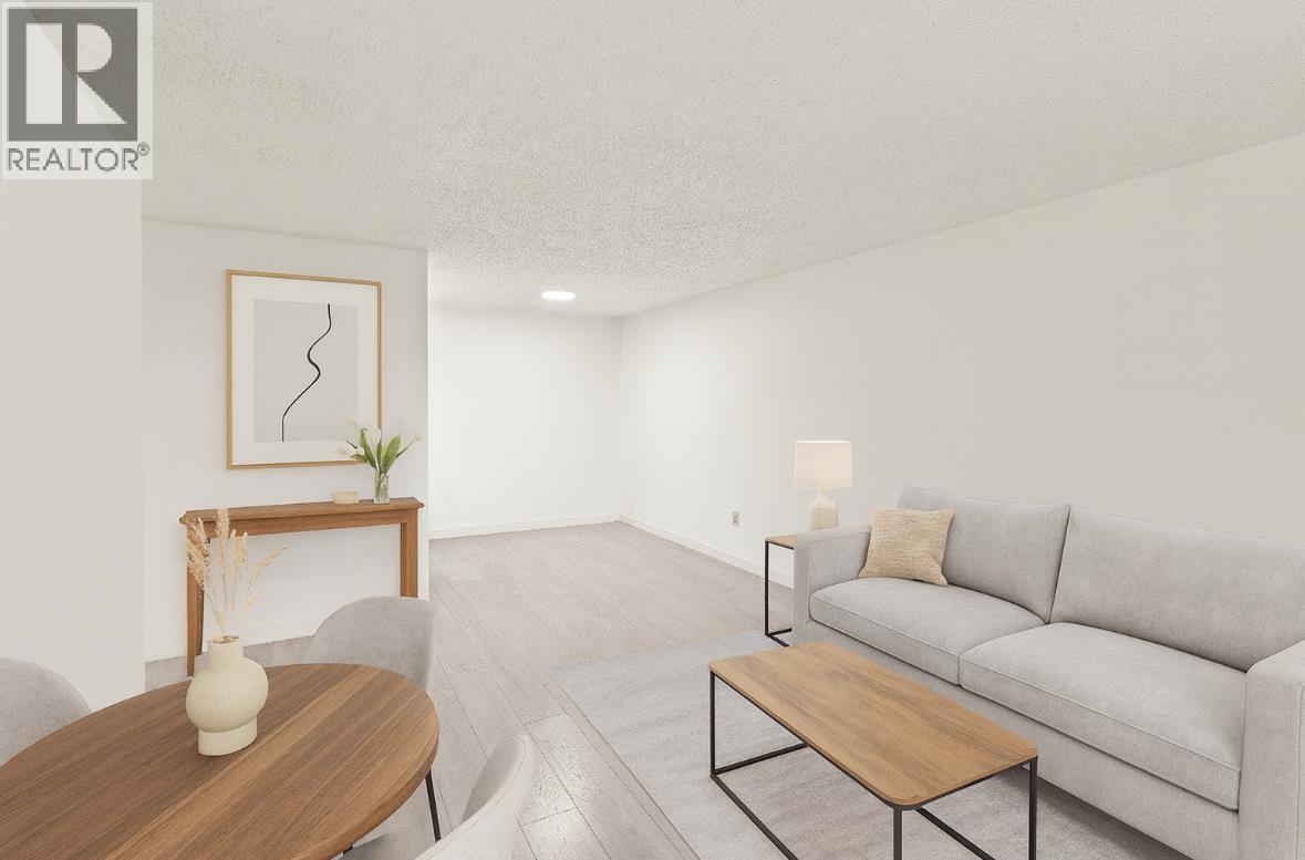 162 7293 MOFFATT ROAD ROAD, Richmond