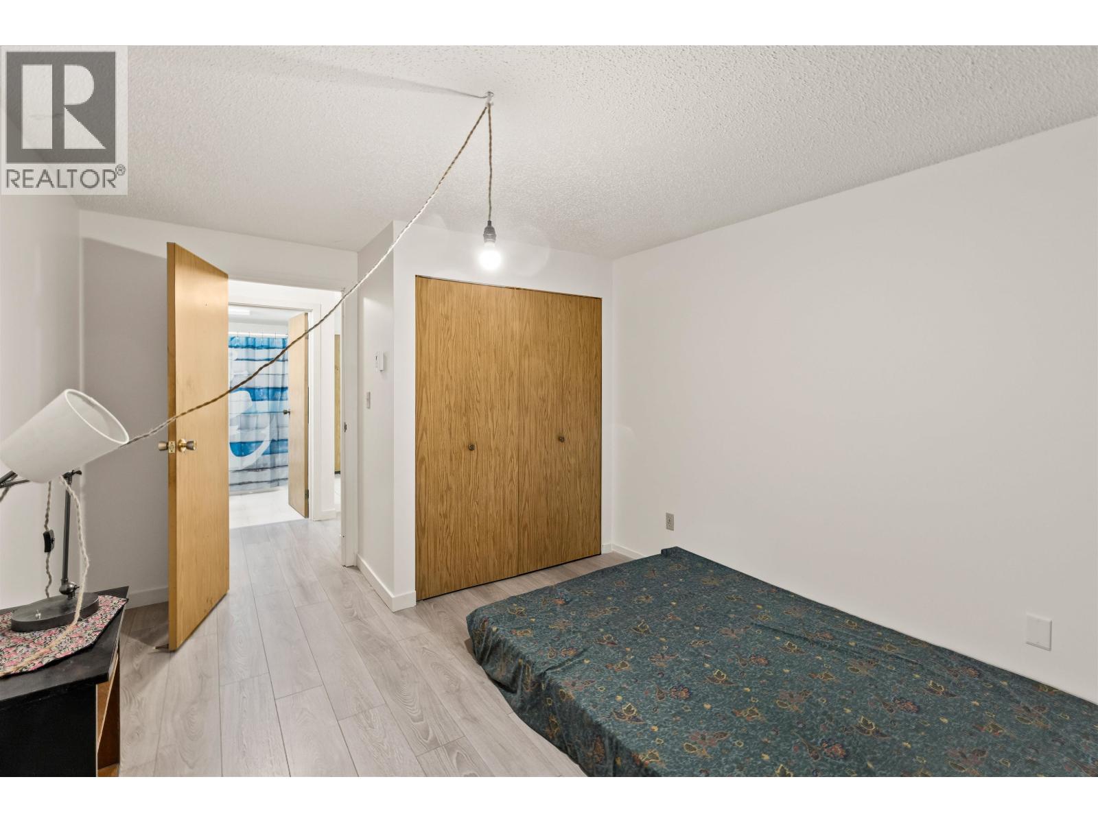 162 7293 MOFFATT ROAD ROAD, Richmond