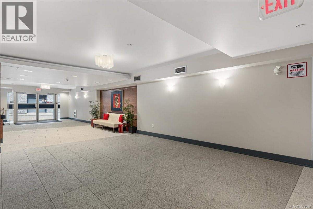 #411 99 Chapel St - 26