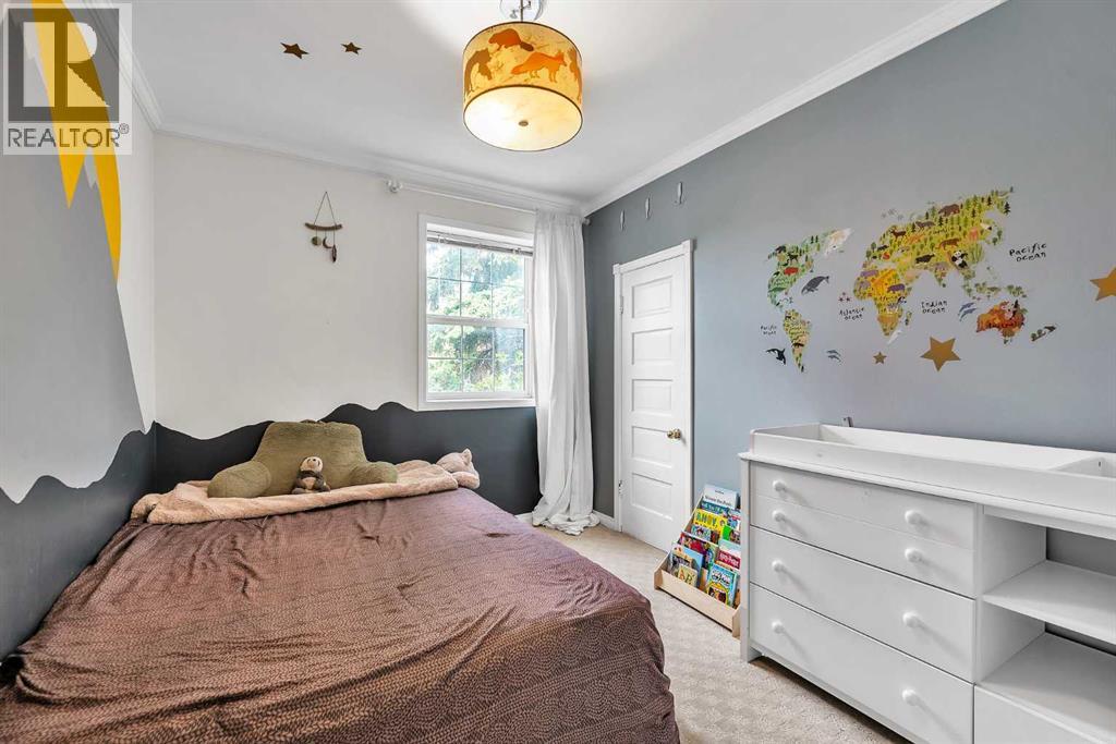 712 14 Street SE - 29