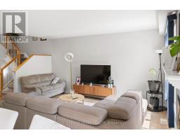 5953 Pineglade Crescent, Ottawa, ON K1W1G9 Photo 15
