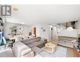 5953 Pineglade Crescent, Ottawa, ON K1W1G9 Photo 16