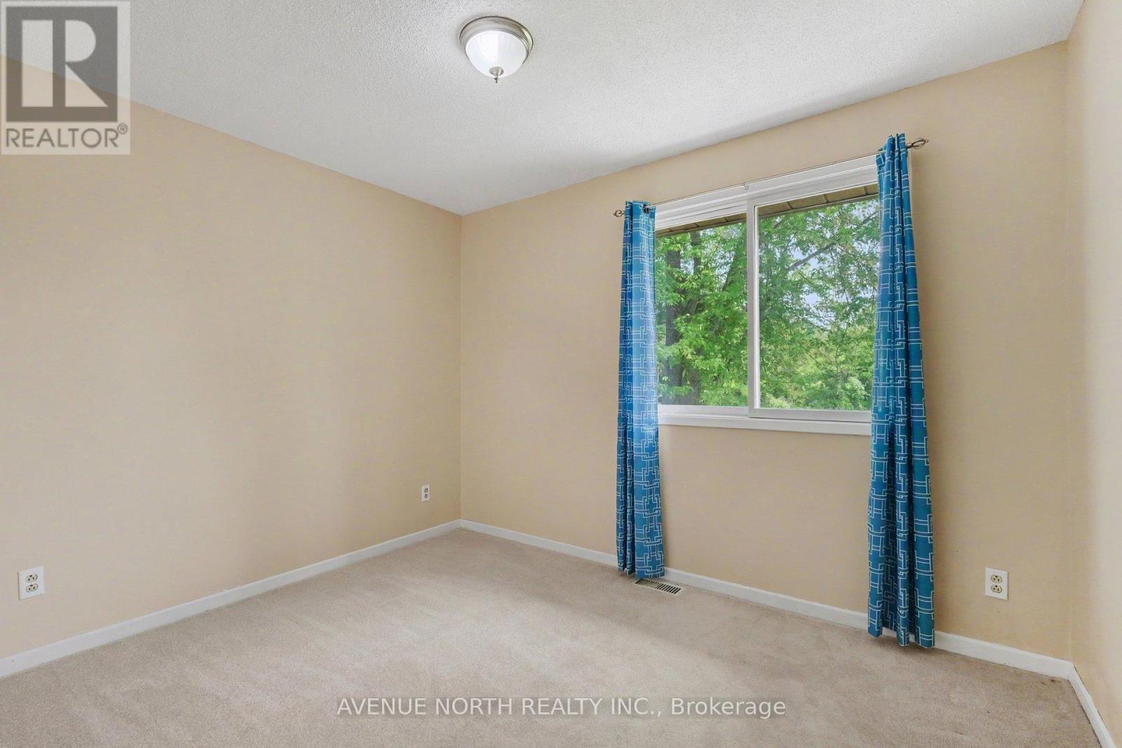 146 DUNCAN STREET - 24