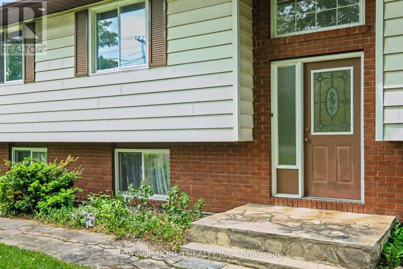 146 DUNCAN STREET - 4