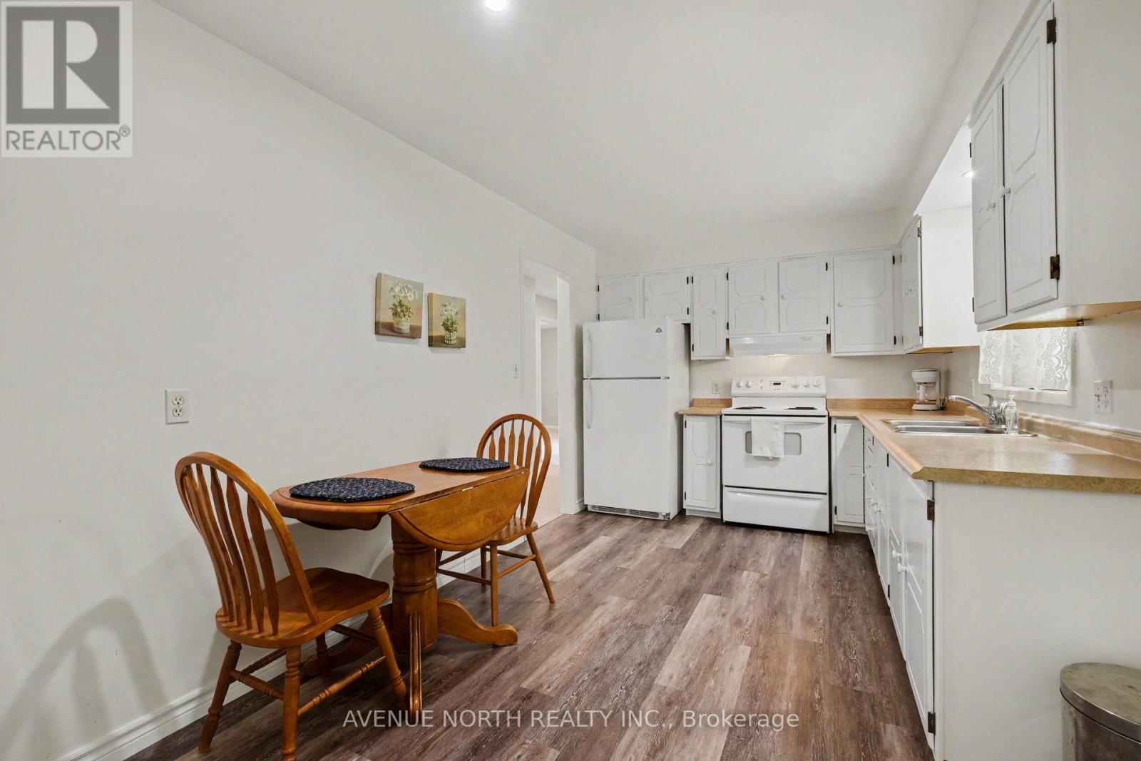 146 DUNCAN STREET - 6