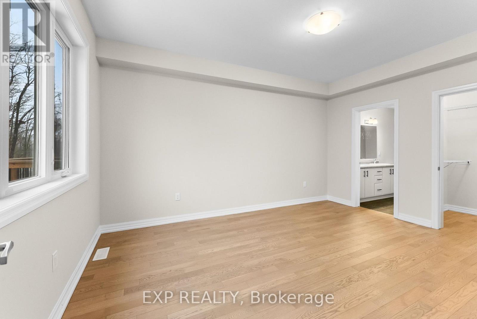 #38 4311 MANN STREET - 17