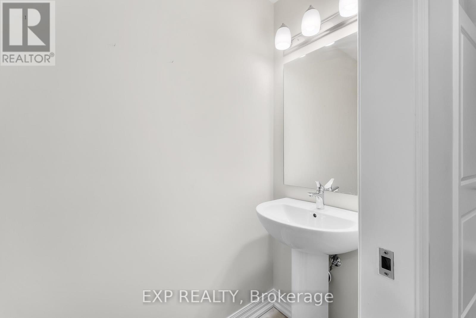 #38 4311 MANN STREET - 24