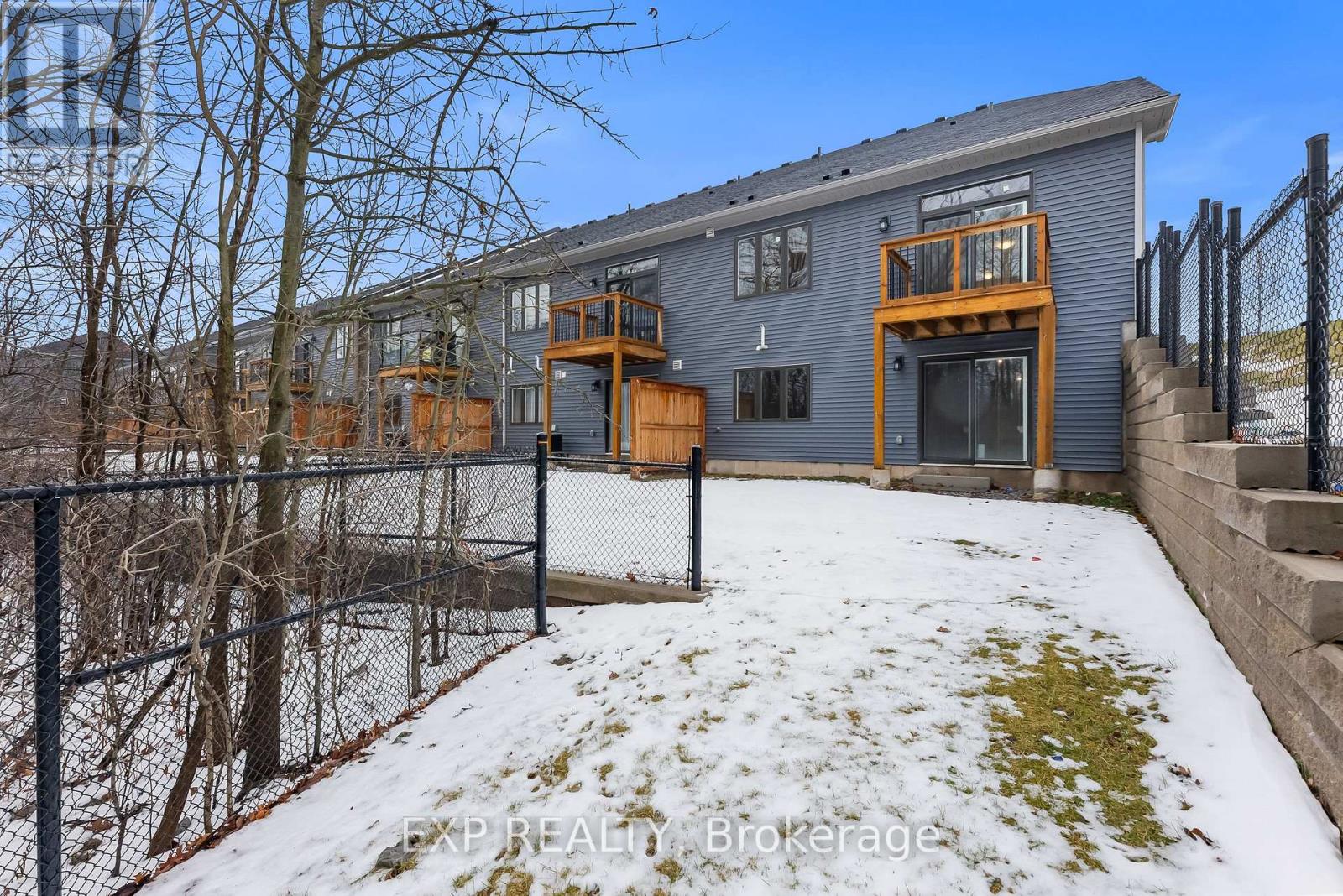 #38 4311 MANN STREET - 45