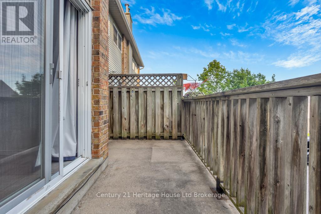 #6 19 WREN COURT - 10