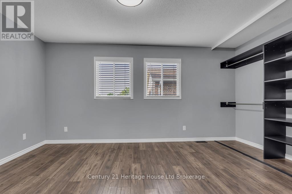 #6 19 WREN COURT - 13