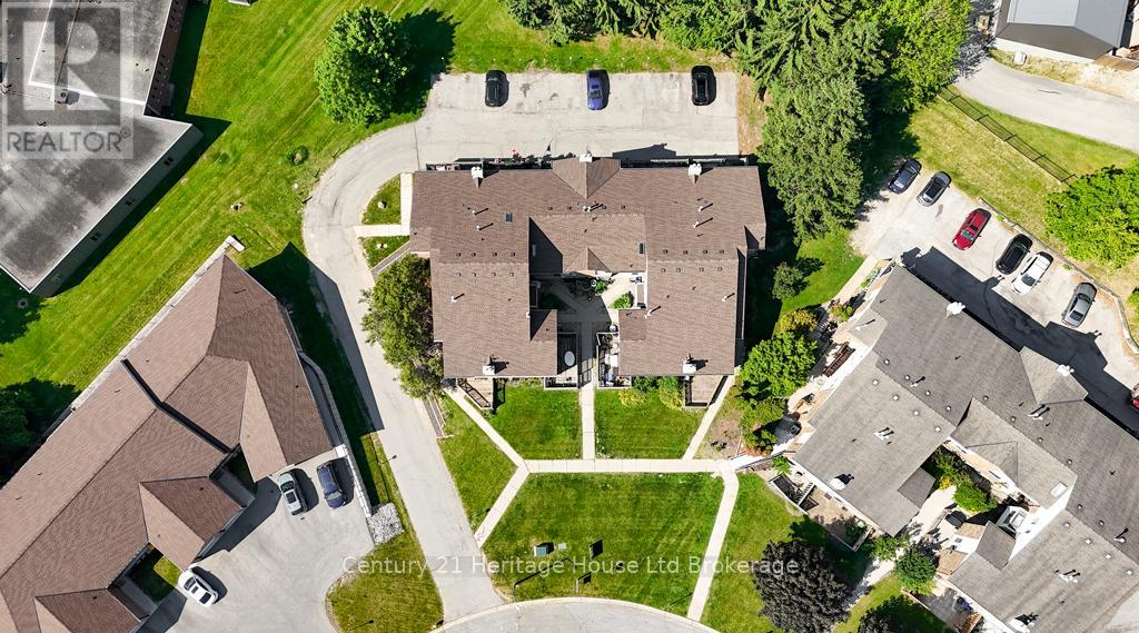 #6 19 WREN COURT - 23