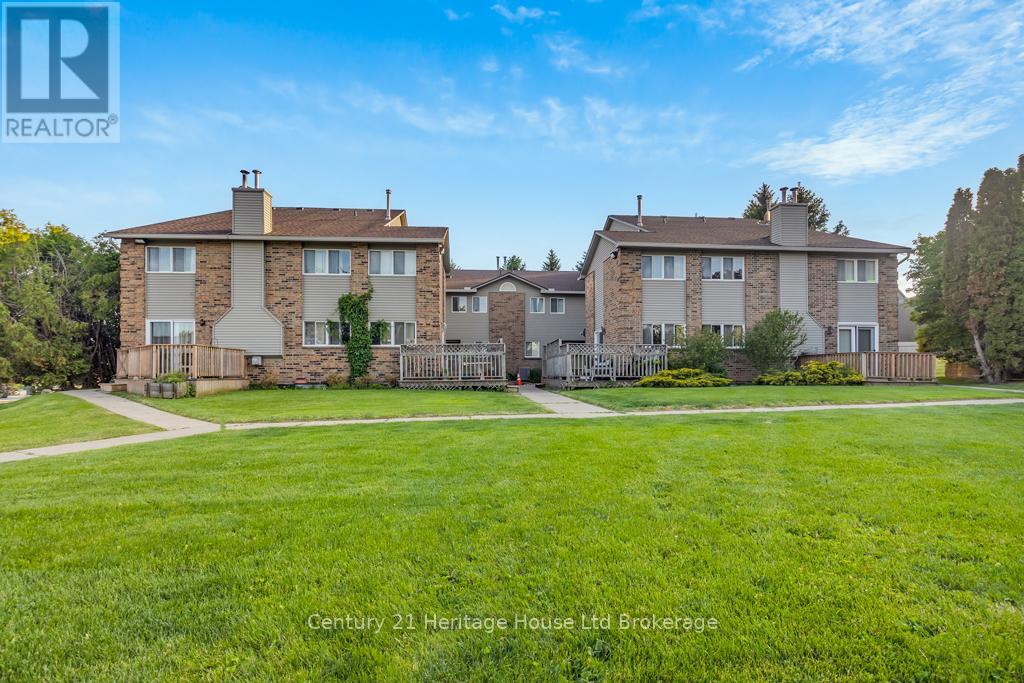 #6 19 WREN COURT - 25