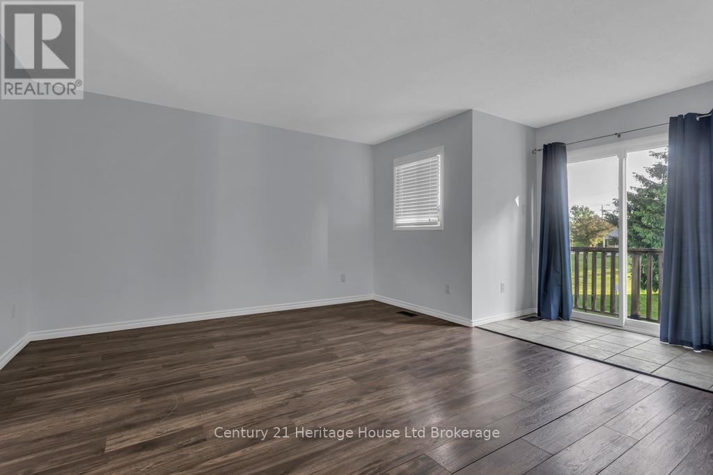 #6 19 WREN COURT - 9
