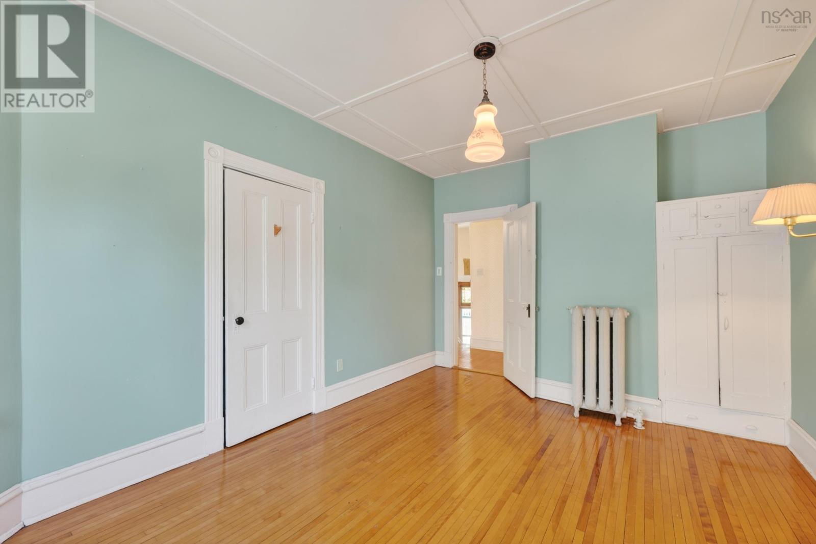22 Beacon Street - 34
