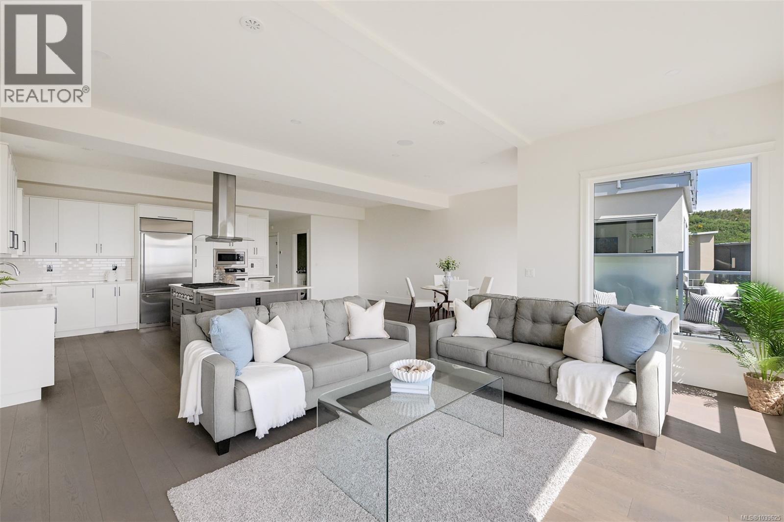 #118 539 Delora Dr - 13