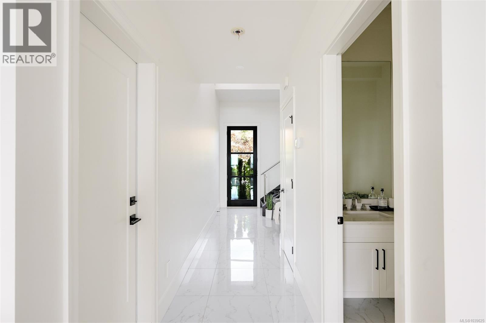 #118 539 Delora Dr - 7