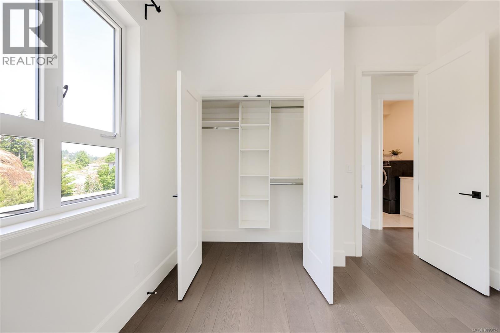 #118 539 Delora Dr - 81