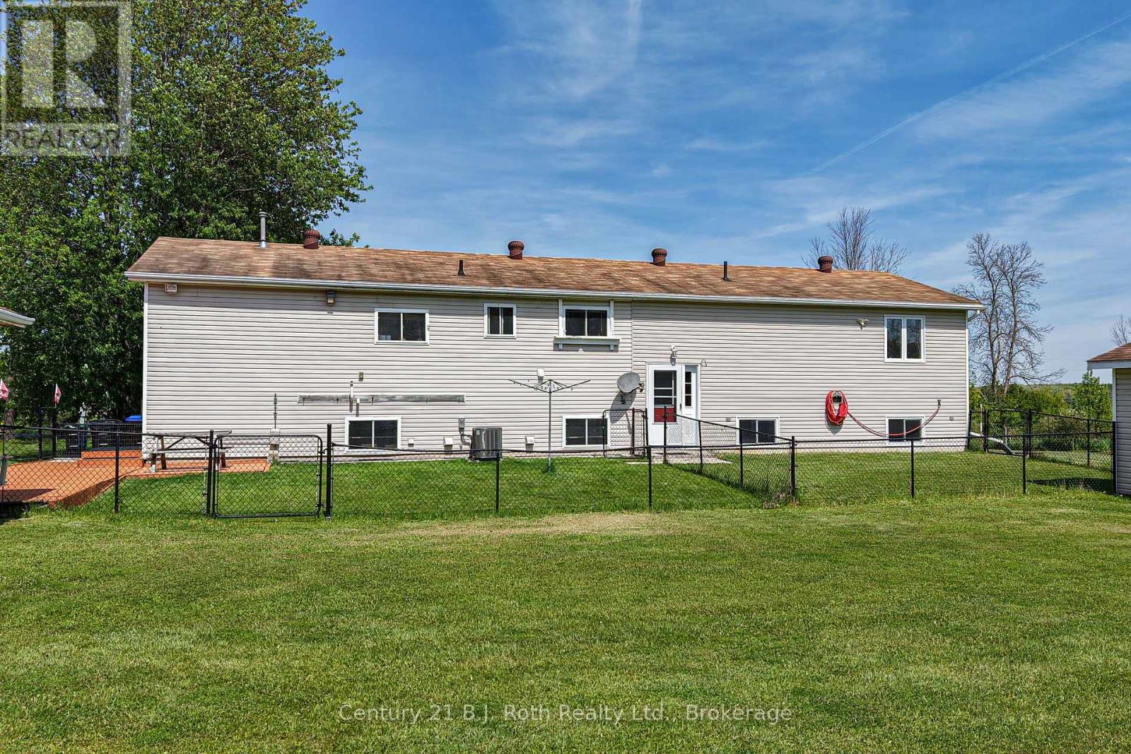 1030 DUNNS LINE - 14