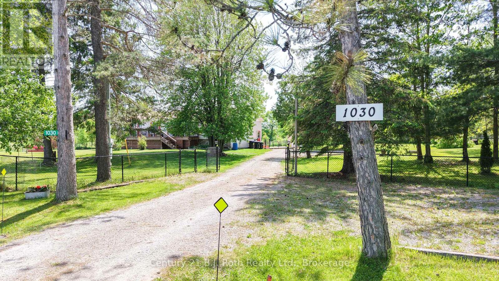 1030 DUNNS LINE - Image 2