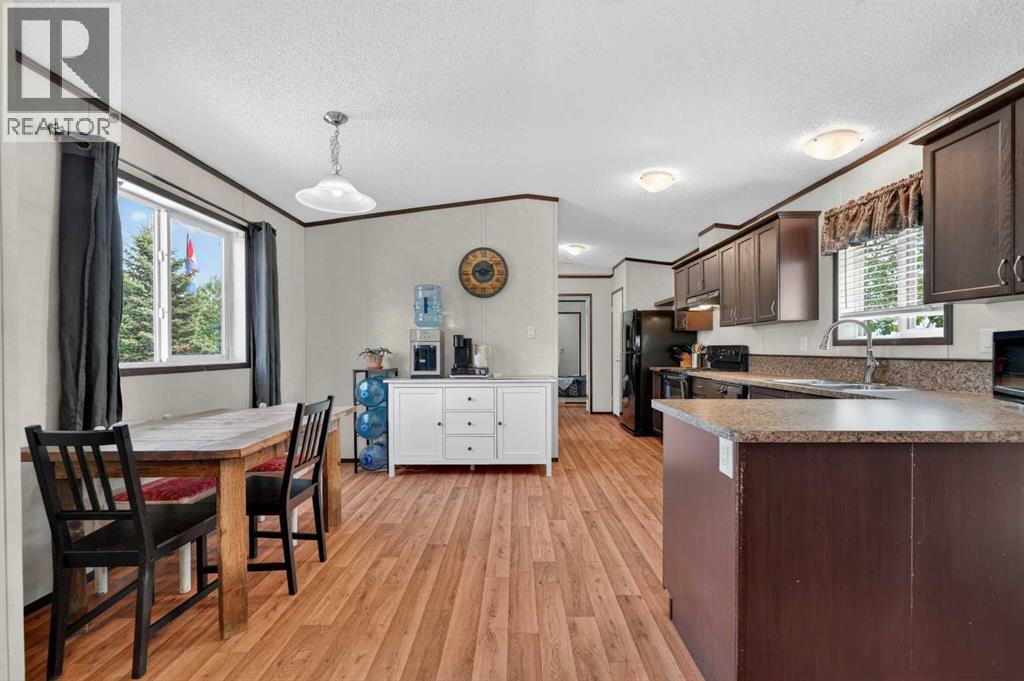 254052 HWY 21 - 42