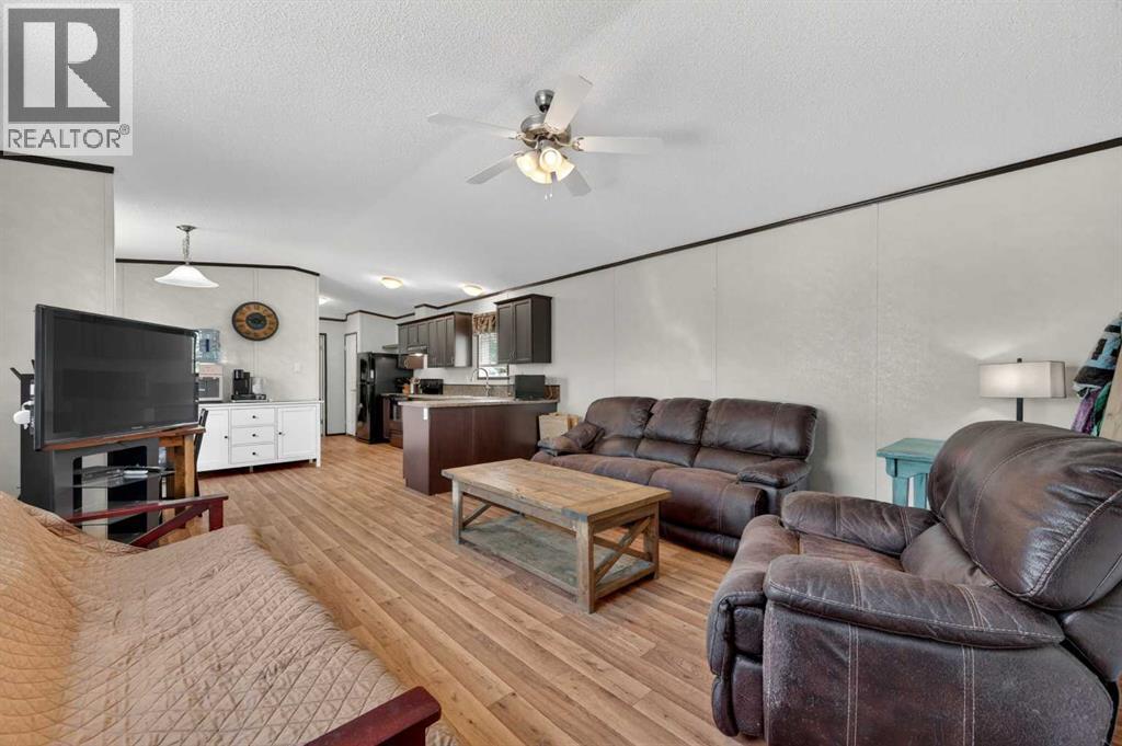254052 HWY 21 - 43