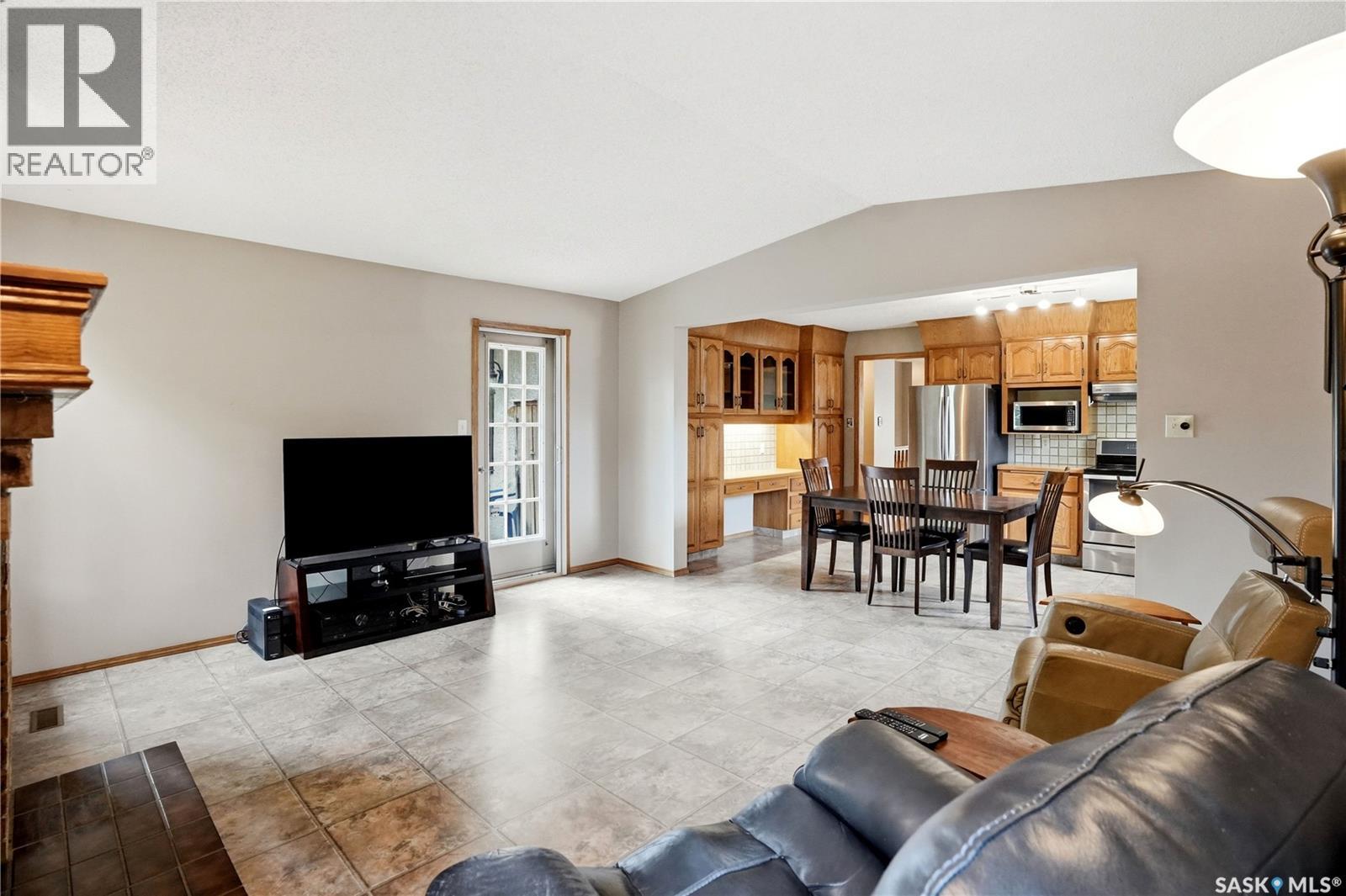 3249 Mountbatten CRESCENT - 12