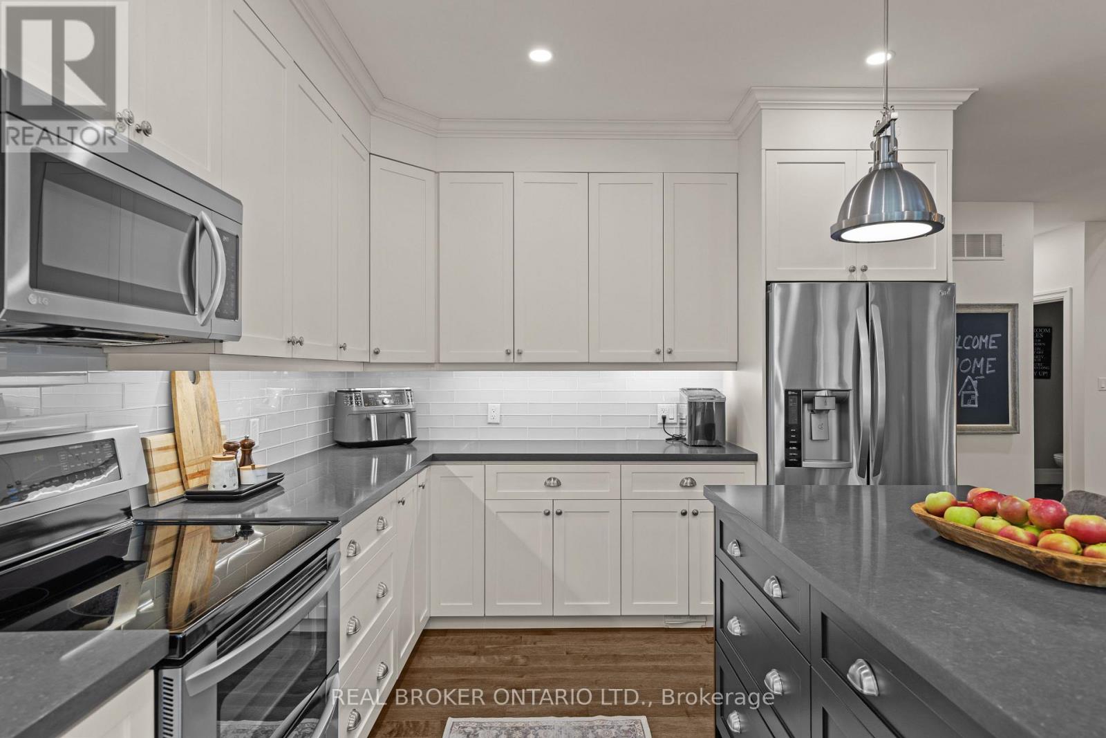 49 SYDENHAM TRAIL W - 14